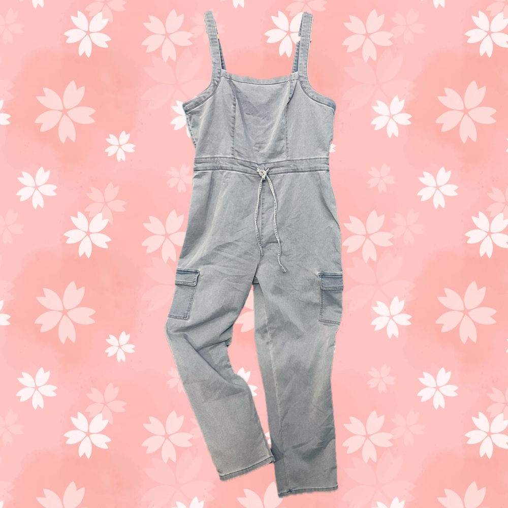 Lightweight Denim Mock Tie Waist Jumpsuit w/stretch•NWOT•23” p2p 29” inseam - Picture 2 of 3